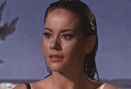 domino1 Domino Derval, spilt av Claudine Auger
