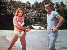ryder2 Honey Ryder og James Bond
