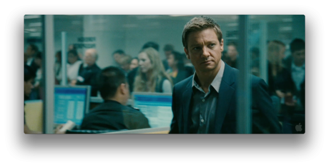 Aaron Cross (Jeremy Renner) i The Bourne Legacy Aaron Cross (Jeremy Renner) i The Bourne Legacy